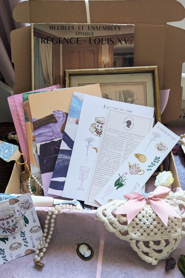 Coffret unique papeterie et trésors vintage Régence