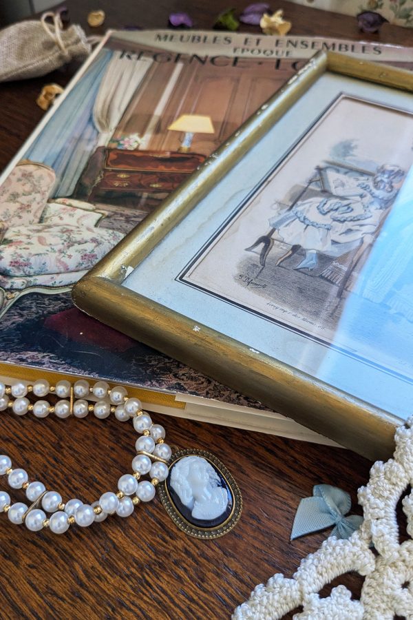 Coffret unique papeterie et trésors vintage Régence – Image 5